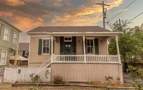 18Th, GALVESTON, TX 77550