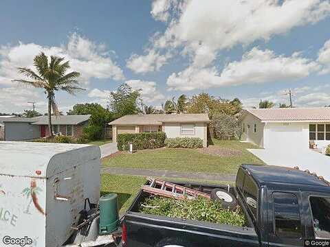4Th, DANIA, FL 33004