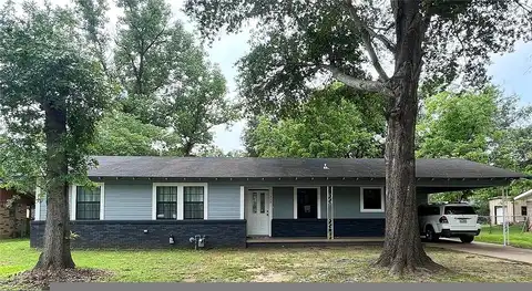 Lynn, TRINIDAD, TX 75163