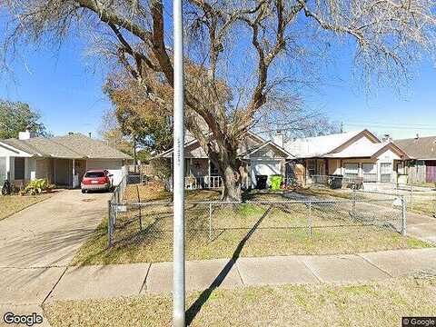 Spruce, ROSENBERG, TX 77471