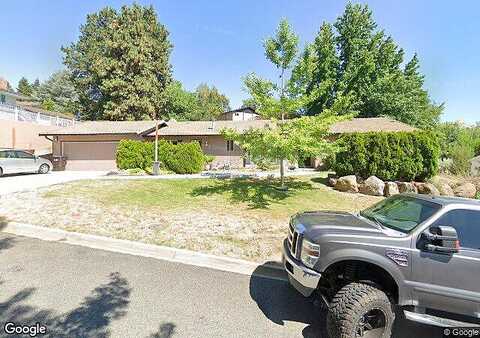 Surrey, YAKIMA, WA 98908