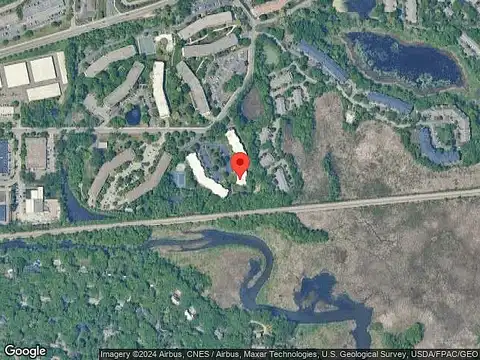 Greenbrier, HOPKINS, MN 55305
