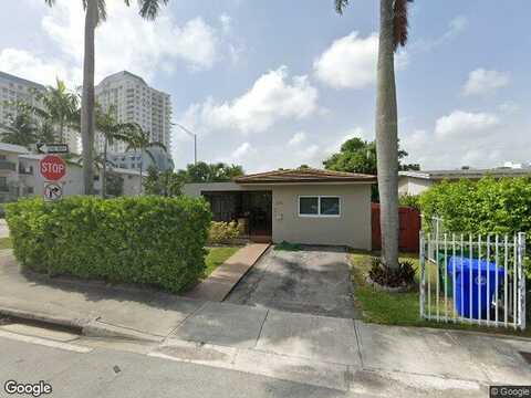 81St, MIAMI, FL 33138