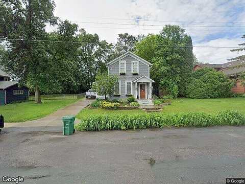 Maple, STILLWATER, MN 55082