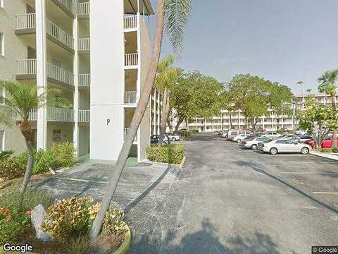 Lake Bayshore, BRADENTON, FL 34205