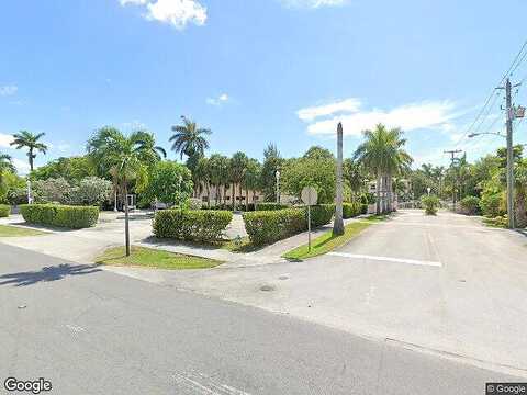15Th, DANIA, FL 33004