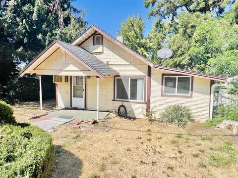 13Th, THE DALLES, OR 97058