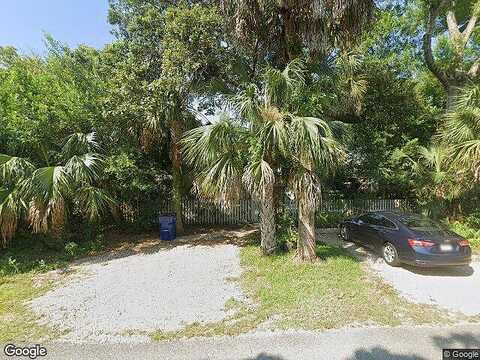 7Th, APALACHICOLA, FL 32320