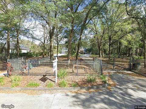 Little, VALRICO, FL 33596