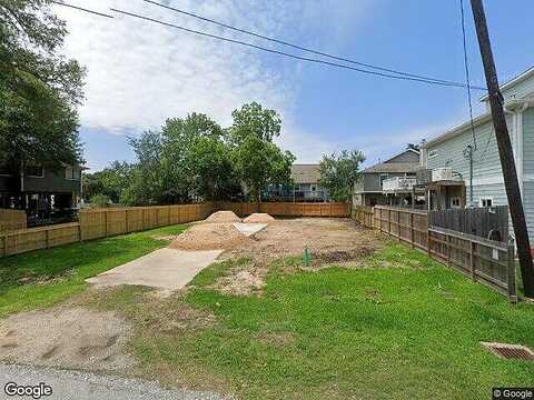 Pine, KEMAH, TX 77565