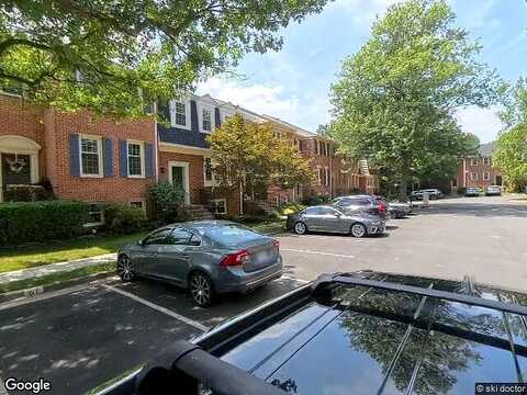 Bradford Wood, OAKTON, VA 22124