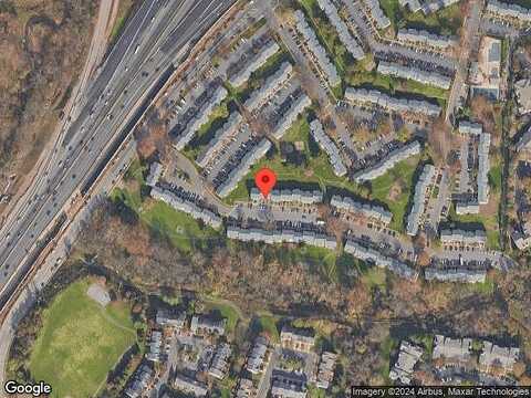 Golden Oak, CENTREVILLE, VA 20121