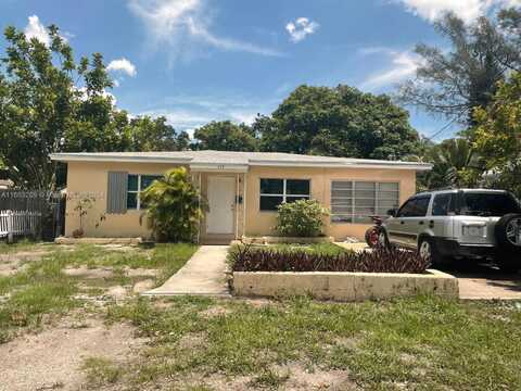 4Th, HALLANDALE BEACH, FL 33009