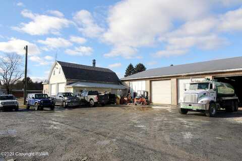 Spruce Hollow, PALMERTON, PA 18071