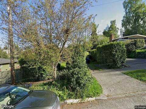 41St, SEATTLE, WA 98107
