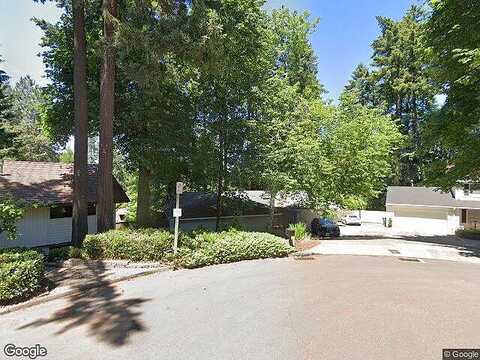 Leafy, LAKE OSWEGO, OR 97034