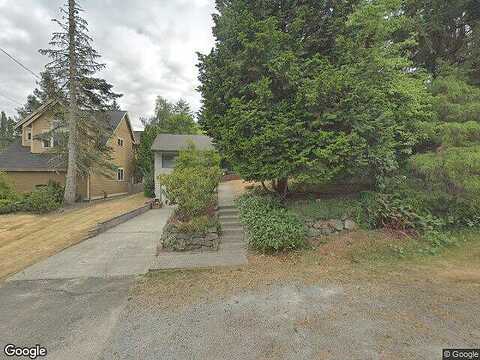13Th, BELLEVUE, WA 98004