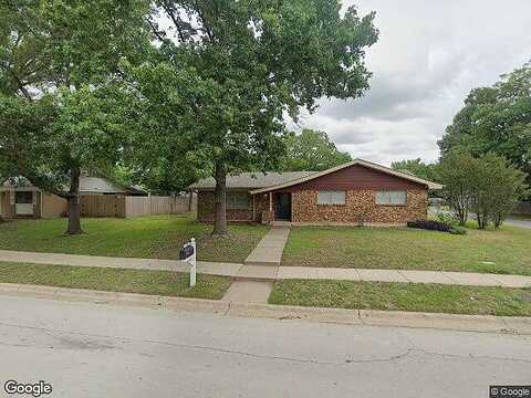 Oakwood, HURST, TX 76053