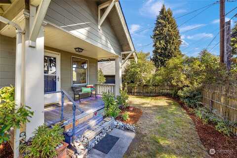 88Th, SEATTLE, WA 98117