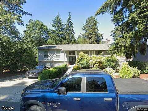 152Nd, REDMOND, WA 98052