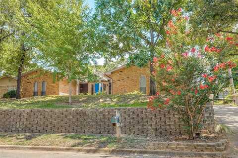 Vail, ARLINGTON, TX 76012
