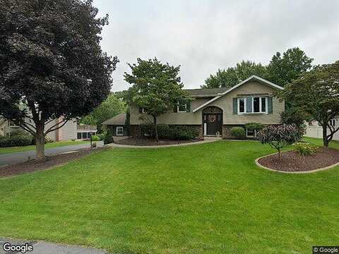 Maple, ALLENTOWN, PA 18104