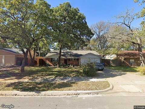 Lucas, GRAPEVINE, TX 76051