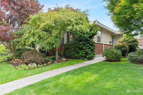Jones, SEATTLE, WA 98117