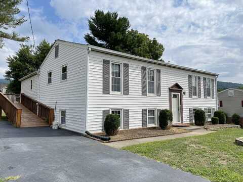 Creekwood, SALEM, VA 24153