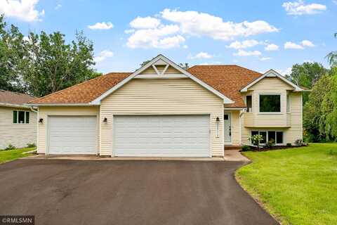 Hazel, FOREST LAKE, MN 55025