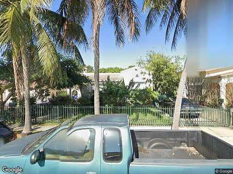 15Th, MIAMI, FL 33145