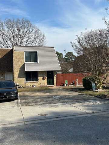 Hayes, VIRGINIA BEACH, VA 23452
