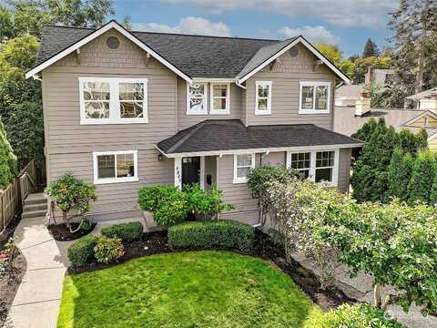 44Th, SEATTLE, WA 98105