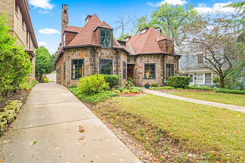 Frederick, MILWAUKEE, WI 53211