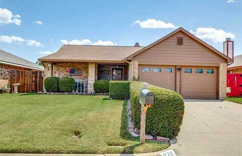 Hemlock, ARLINGTON, TX 76018