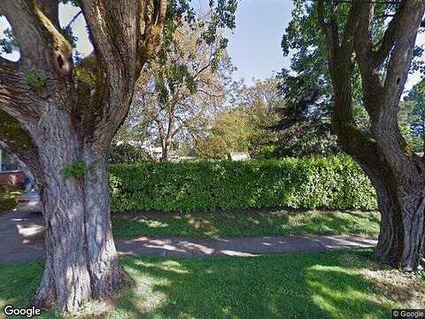 Yamhill, PORTLAND, OR 97216