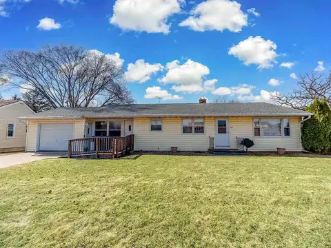Main, JUNEAU, WI 53039