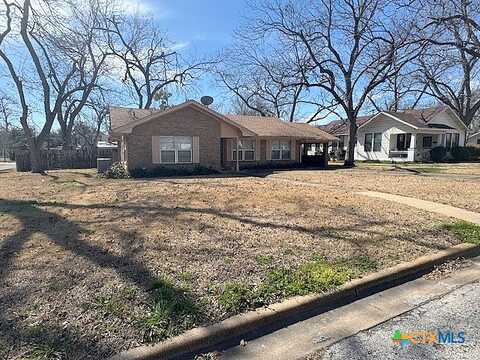 8Th, CAMERON, TX 76520