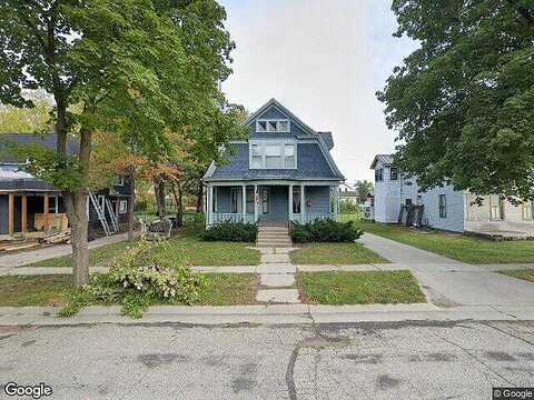 Conant, PORTAGE, WI 53901