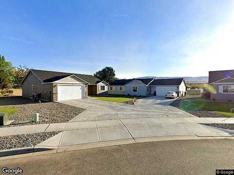 Emma, WENATCHEE, WA 98801