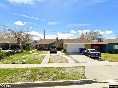 Avenue R12, PALMDALE, CA 93552