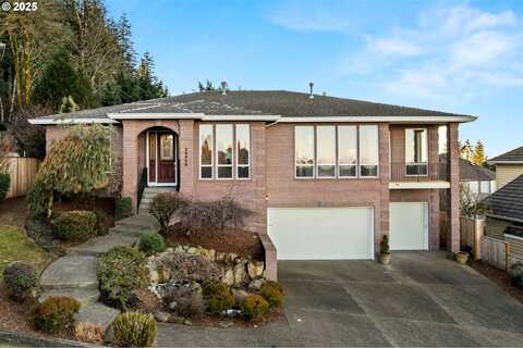 Brookmore, HAPPY VALLEY, OR 97086