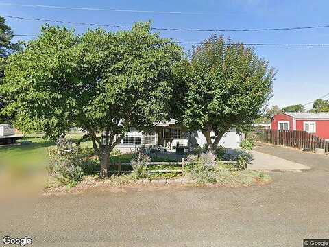 Della, COLLEGE PLACE, WA 99324