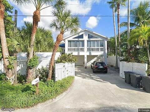 Point Of Rocks, SARASOTA, FL 34242