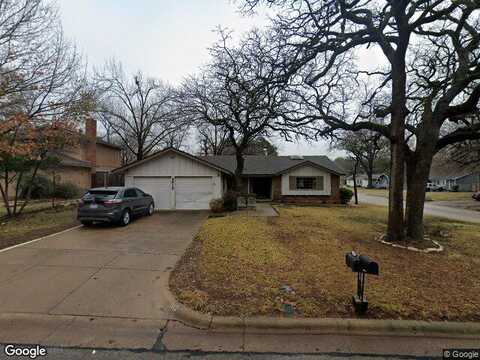 Hollywood, ARLINGTON, TX 76013
