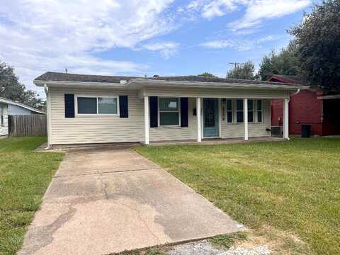 1St, PORT NECHES, TX 77651