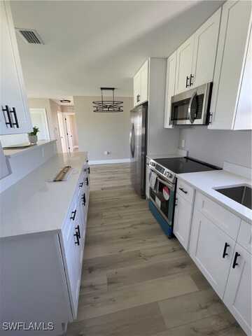 Midway, PORT CHARLOTTE, FL 33952