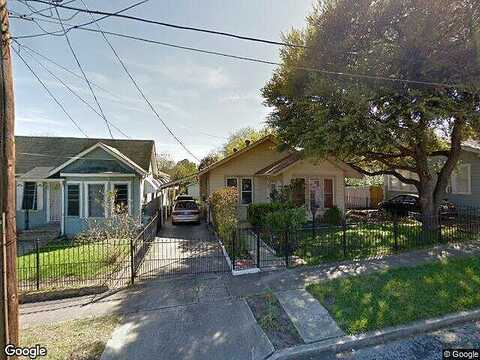 Mulberry, SAN ANTONIO, TX 78212