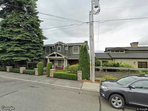 8Th, KIRKLAND, WA 98033