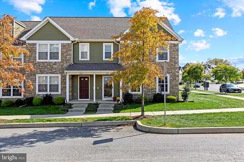Springwood, LEBANON, PA 17042